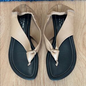 Donald J. Pliner Tan Gatto Leather Sandals